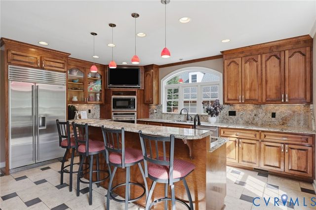 604 Cross Ridge LN, Manakin Sabot, VA 23103