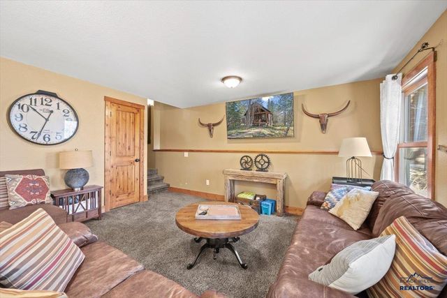 21156 GILDED MOUNTAIN LP, Lead, SD 57754