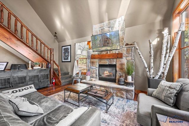 21156 GILDED MOUNTAIN LP, Lead, SD 57754