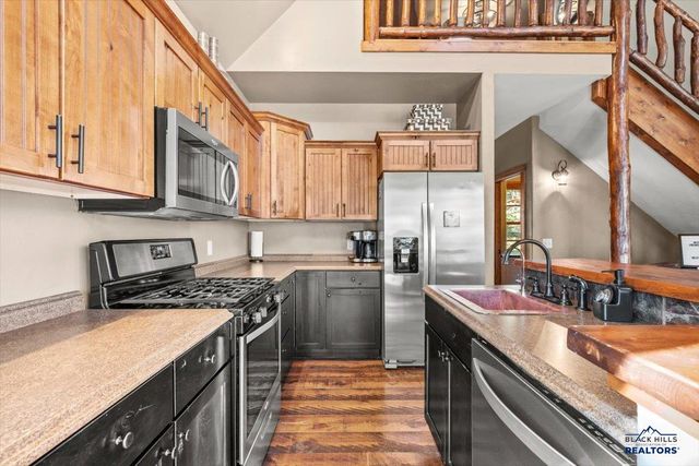 21156 GILDED MOUNTAIN LP, Lead, SD 57754