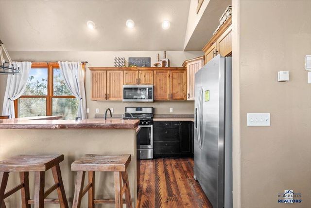21156 GILDED MOUNTAIN LP, Lead, SD 57754