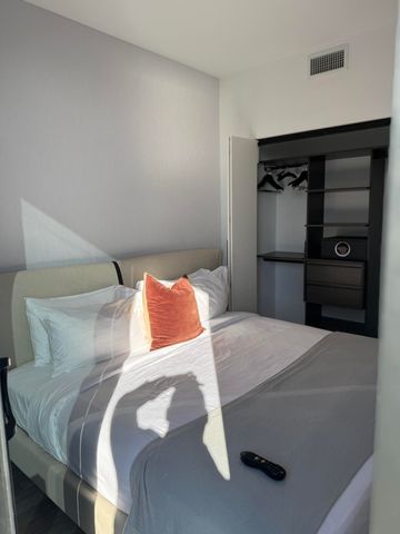 398 NE 5th Street 1715, Miami, FL 33132