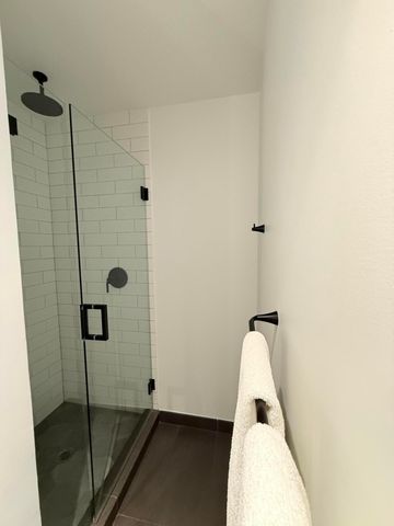 398 NE 5th Street 1715, Miami, FL 33132