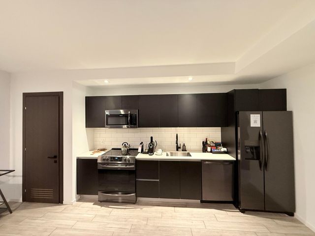 398 NE 5th Street 1715, Miami, FL 33132