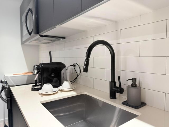 398 NE 5th Street 1715, Miami, FL 33132