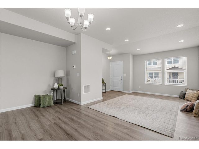 6235 White Wolf Pt, Colorado Springs, CO 80925