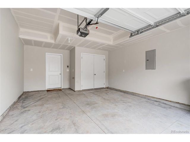 6235 White Wolf Pt, Colorado Springs, CO 80925