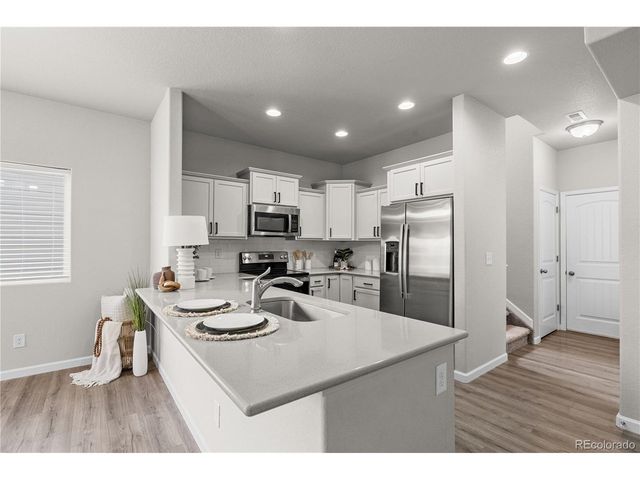 6235 White Wolf Pt, Colorado Springs, CO 80925