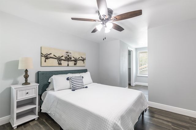 3829 Twin Falls Street, Irving, TX 75062