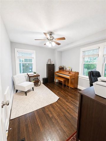 145 Allcutt Avenue, Bonner Springs, KS 66012