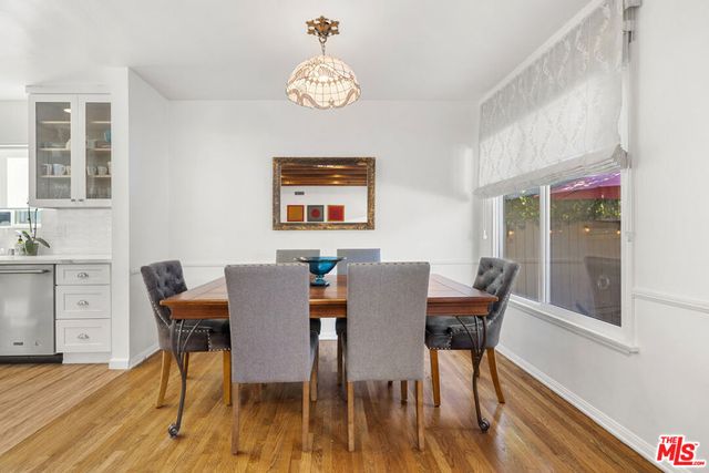 4909 Van Noord Avenue, Sherman Oaks, CA 91423