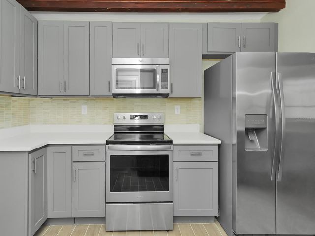 600 S MONTGOMERY AVENUE, Deland, FL 32720