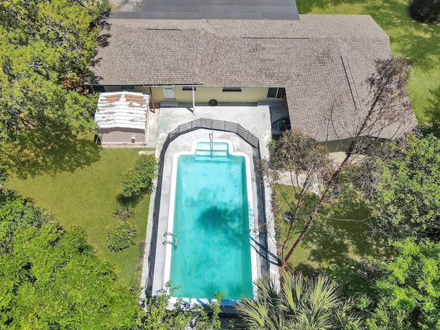 600 S MONTGOMERY AVENUE, Deland, FL 32720