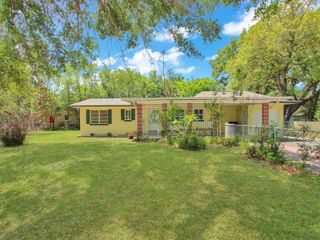 600 S MONTGOMERY AVENUE, Deland, FL 32720