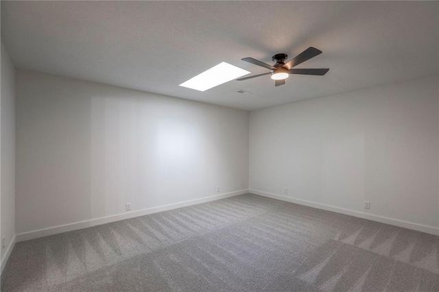 8721 S Hardsaw Road, Oak Grove, MO 64075
