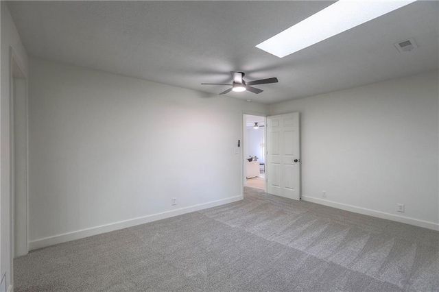 8721 S Hardsaw Road, Oak Grove, MO 64075