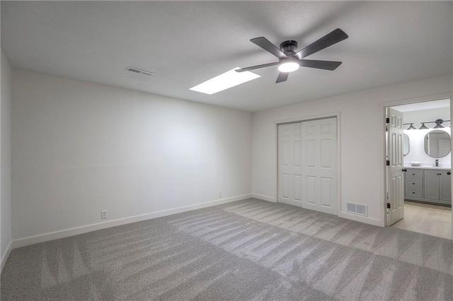 8721 S Hardsaw Road, Oak Grove, MO 64075