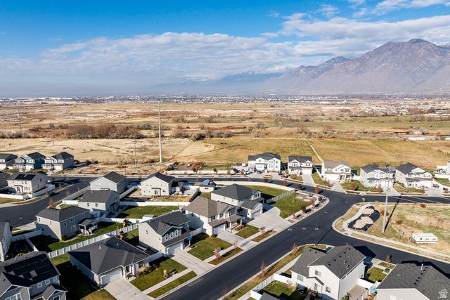 1557 N WOODSIDE DR, Spanish Fork, UT 84660