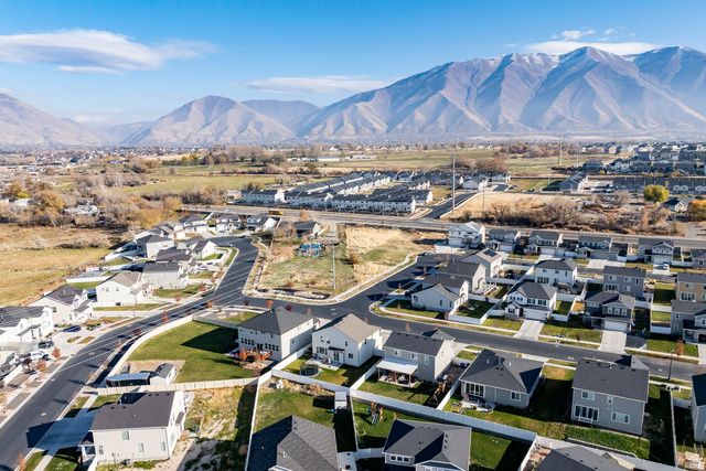 1557 N WOODSIDE DR, Spanish Fork, UT 84660