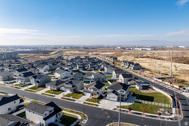 1557 N WOODSIDE DR, Spanish Fork, UT 84660