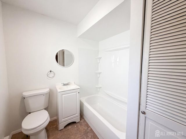 578 Garden Avenue, Woodbridge Proper, NJ 07095