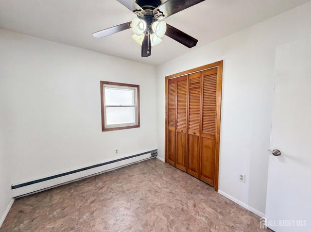 578 Garden Avenue, Woodbridge Proper, NJ 07095