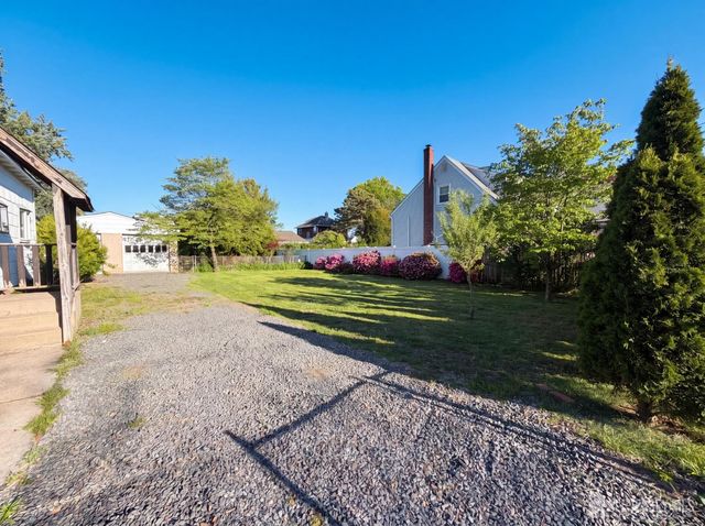 578 Garden Avenue, Woodbridge Proper, NJ 07095
