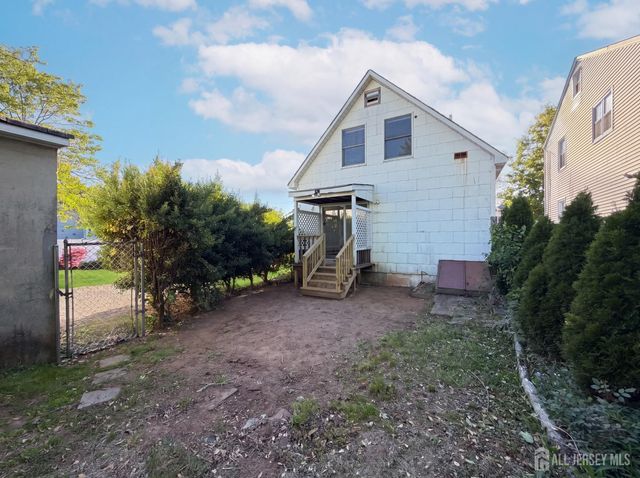 578 Garden Avenue, Woodbridge Proper, NJ 07095