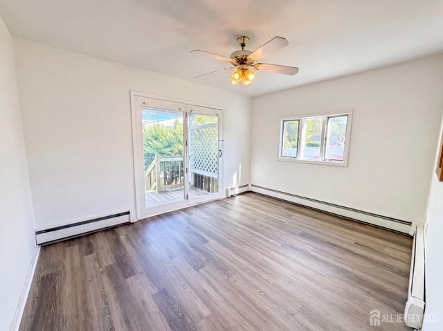 578 Garden Avenue, Woodbridge Proper, NJ 07095