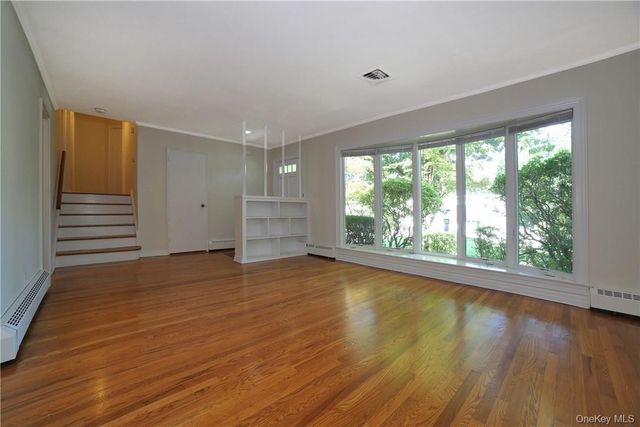 7 Highview Drive, Scarsdale, NY 10583