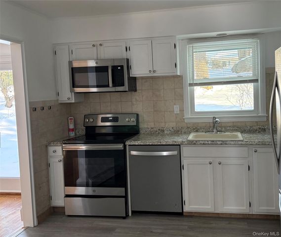 7 Highview Drive, Scarsdale, NY 10583