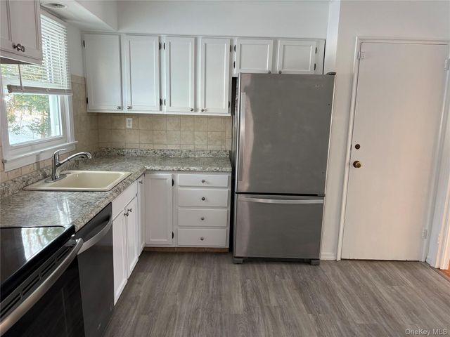 7 Highview Drive, Scarsdale, NY 10583