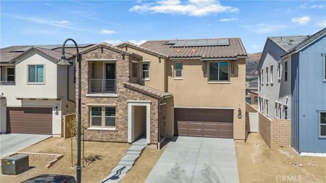 21219 Currant Ct, Chatsworth, CA 91311