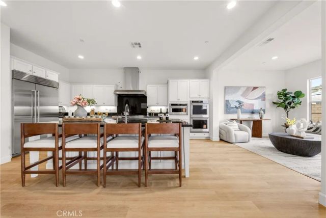 21219 Currant Ct, Chatsworth, CA 91311