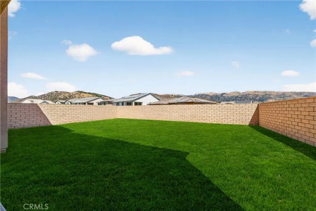 21219 Currant Ct, Chatsworth, CA 91311