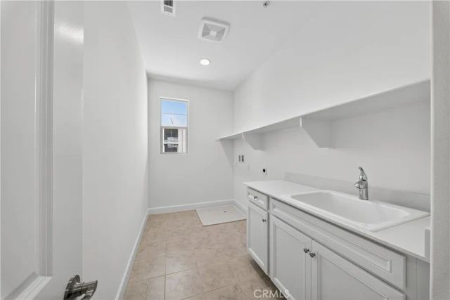 21219 Currant Ct, Chatsworth, CA 91311