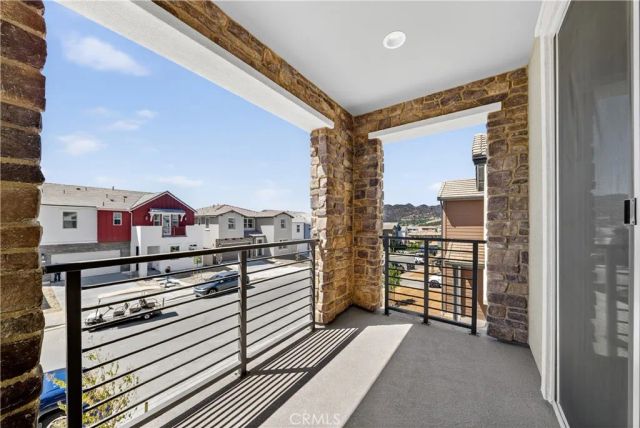 21219 Currant Ct, Chatsworth, CA 91311