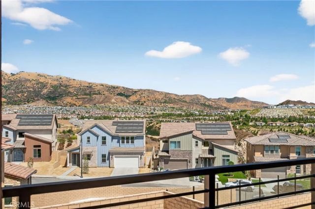 21219 Currant Ct, Chatsworth, CA 91311