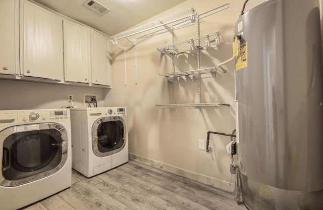 2915 Quailwood Street, Houston, TX 77014