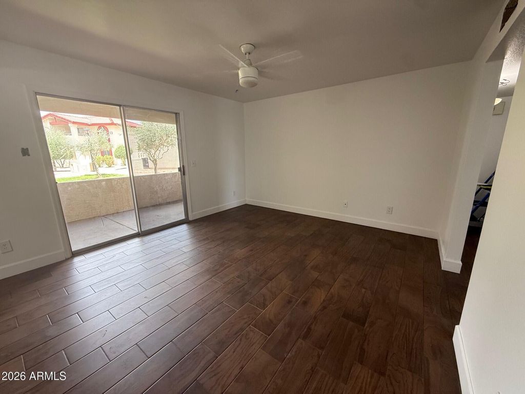 10610 S 48TH Street 1073, Phoenix, AZ 85044