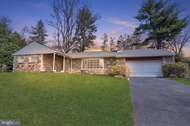 10 HOME RD, Hatboro, PA 19040