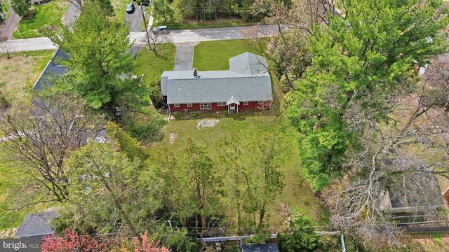 10 HOME RD, Hatboro, PA 19040