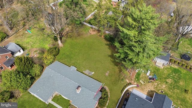 10 HOME RD, Hatboro, PA 19040