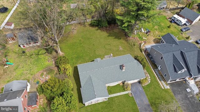 10 HOME RD, Hatboro, PA 19040