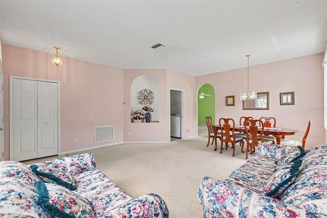 517 GREG STREET, Valrico, FL 33594