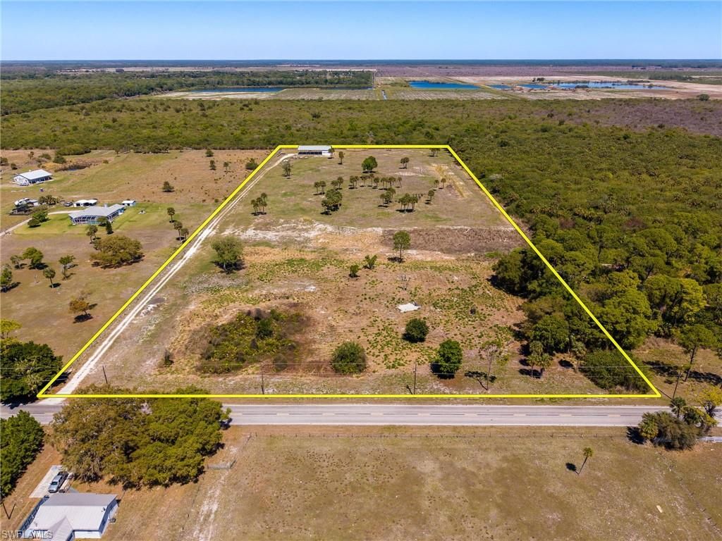 22301 N River RD, ALVA, FL 33920 — photo 2