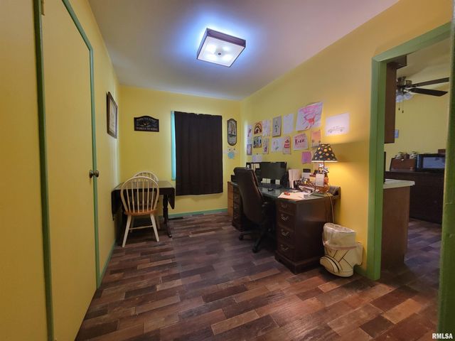 1505 SHERIDAN Road, Pekin, IL 61554