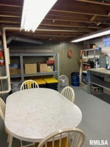 1505 SHERIDAN Road, Pekin, IL 61554