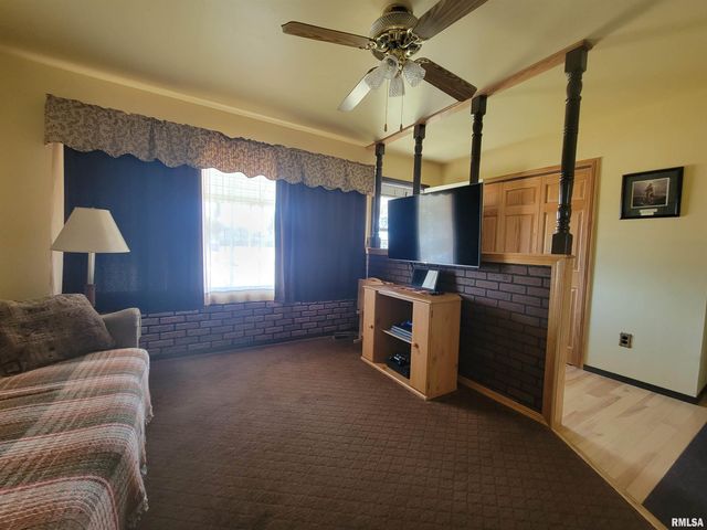 1505 SHERIDAN Road, Pekin, IL 61554