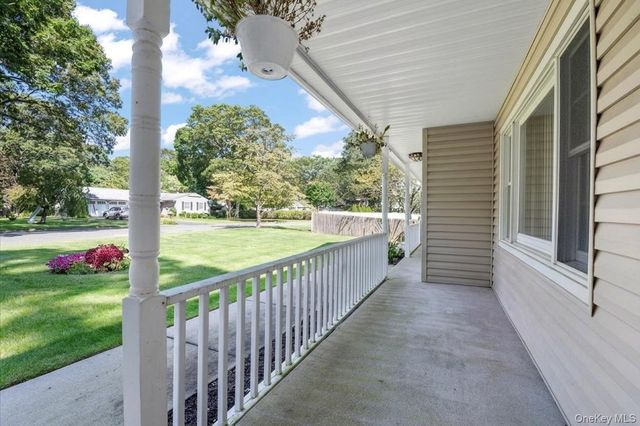 4 Superior Street, Miller Place, NY 11764